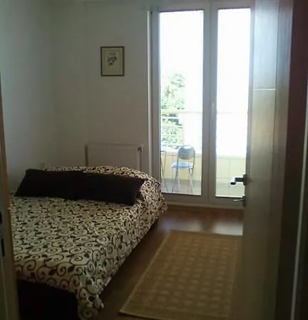 Lidija's